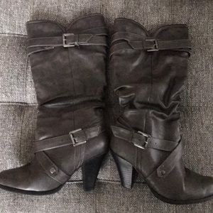 Women’s boots
